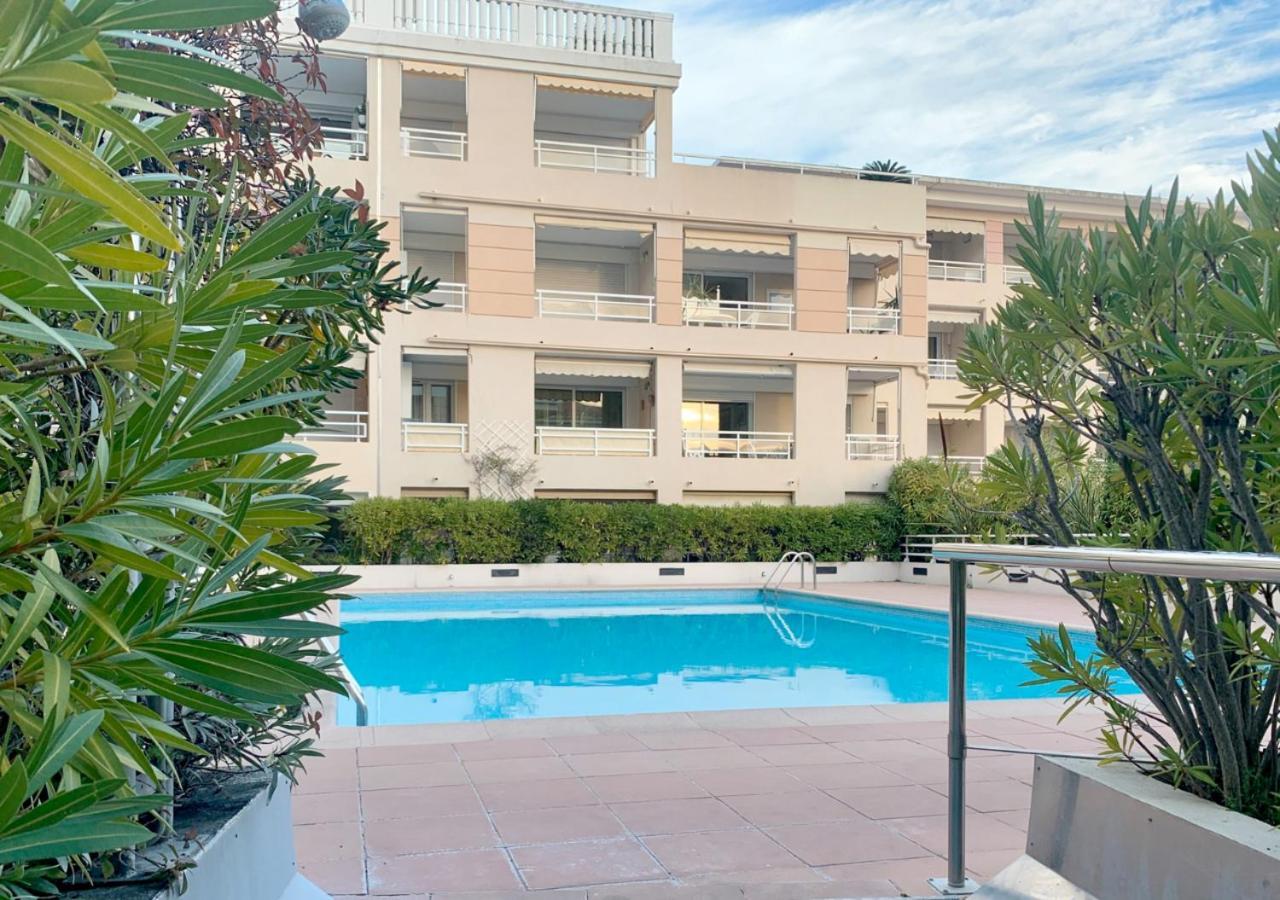 ואלאוריס Amour Azur Appartement Pour 2 Avec Jacuzzi Et Terrasse A 2 Minutes De La Mer מראה חיצוני תמונה